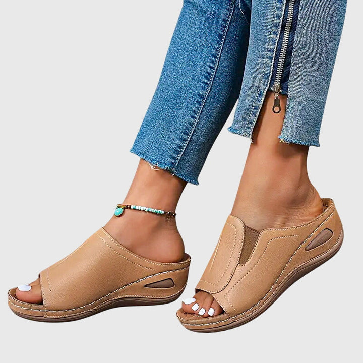 Aretha™ | Orthopaedic Sandals